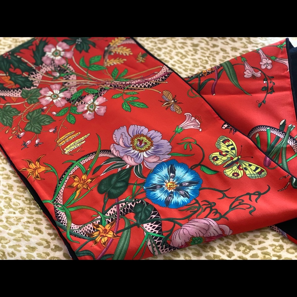 Gucci silk scarf